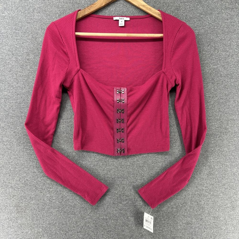 NWT Bar III Crop Top Womens XS Deep Pink Ribbed Long Sleeve Hook Eye Front Shirt